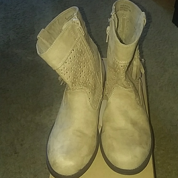 Bagels Tone Cowgirl Boots - Picture 3 of 3